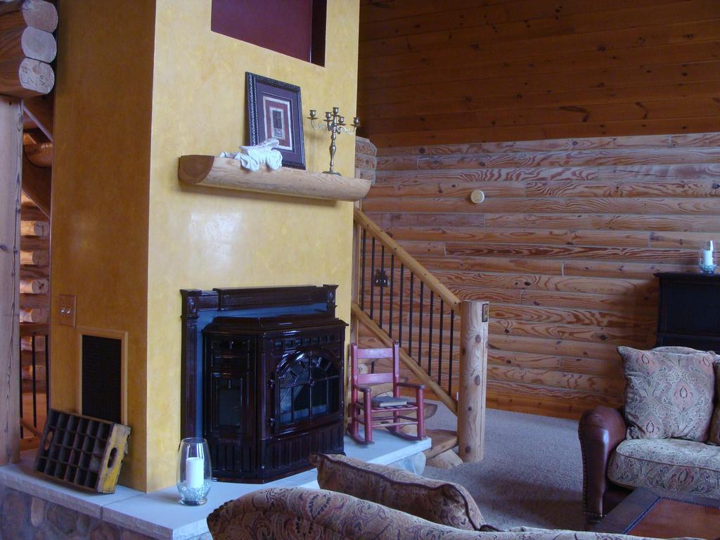 A Breath Of Heaven B&B Traverse City Exterior foto
